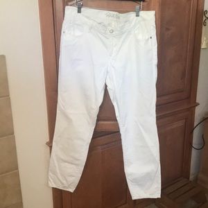 Old Navy White The Rockstar Jeans